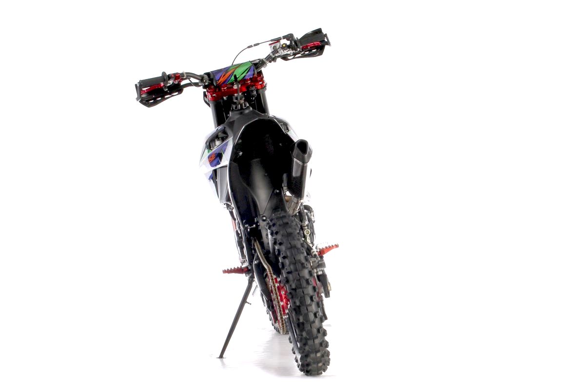 CFMOTO CF625-X6 EFI: ����������, 2011 �., 594 ��&sup3;, 357 ��,